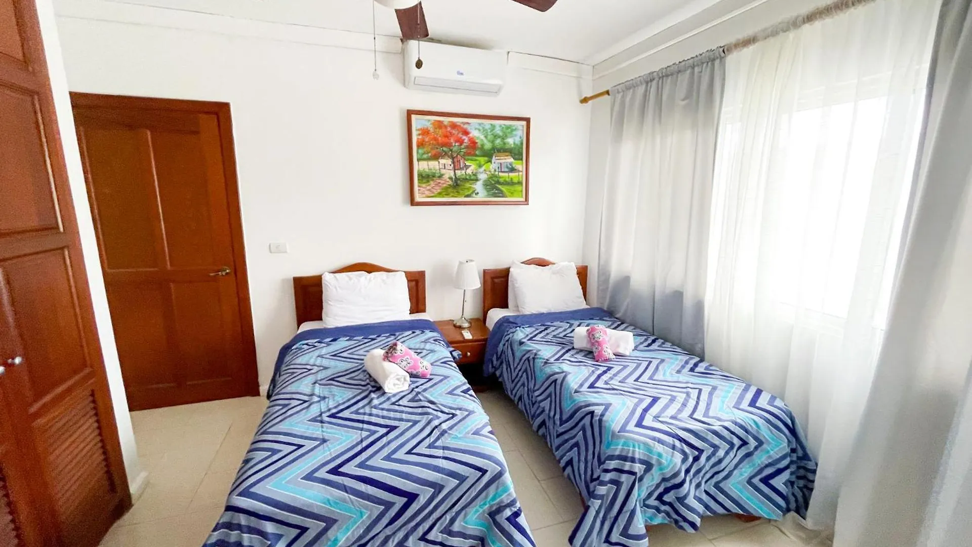 Oceanfront & Garden View Villas Hotel Wifi Bbq Parking Los Corales Beach Club & Spa Punta Cana 5*,