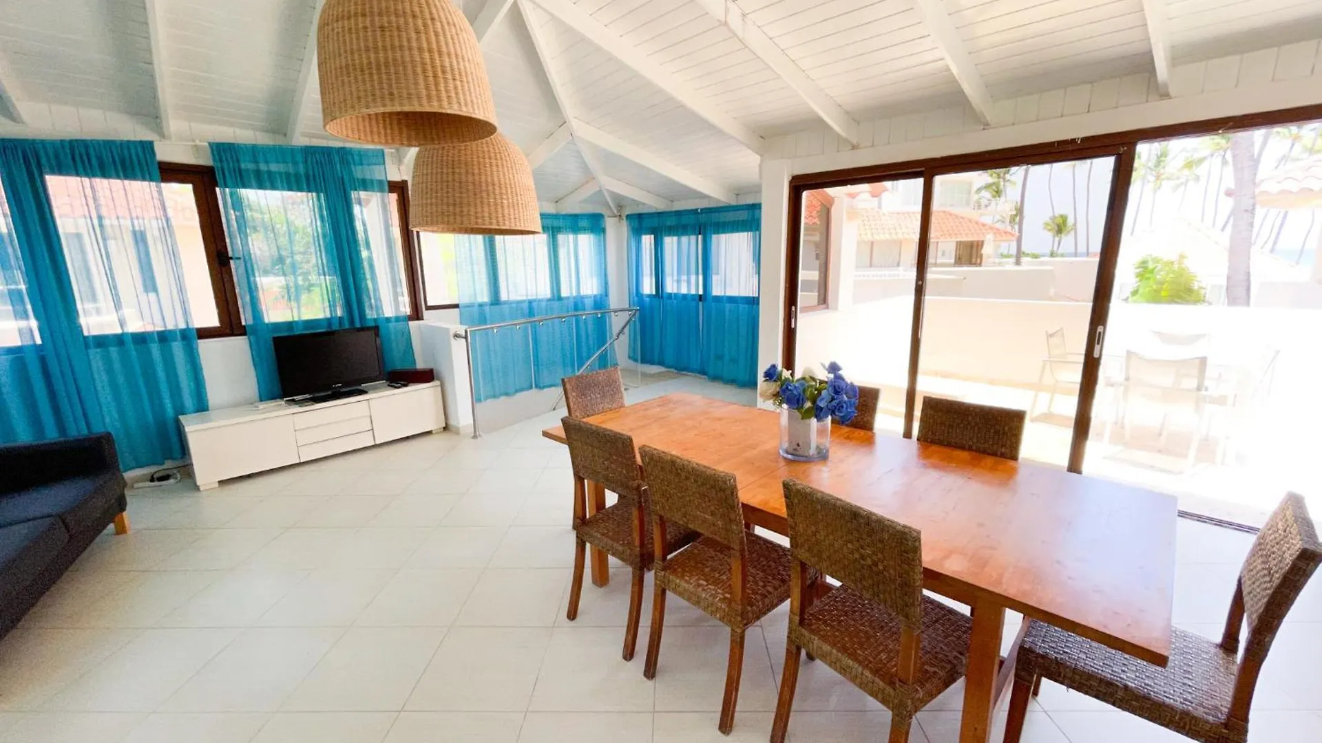 *****  Oceanfront & Garden View Villas Hotel Wifi Bbq Parking Los Corales Beach Club & Spa Punta Cana Dominican Republic